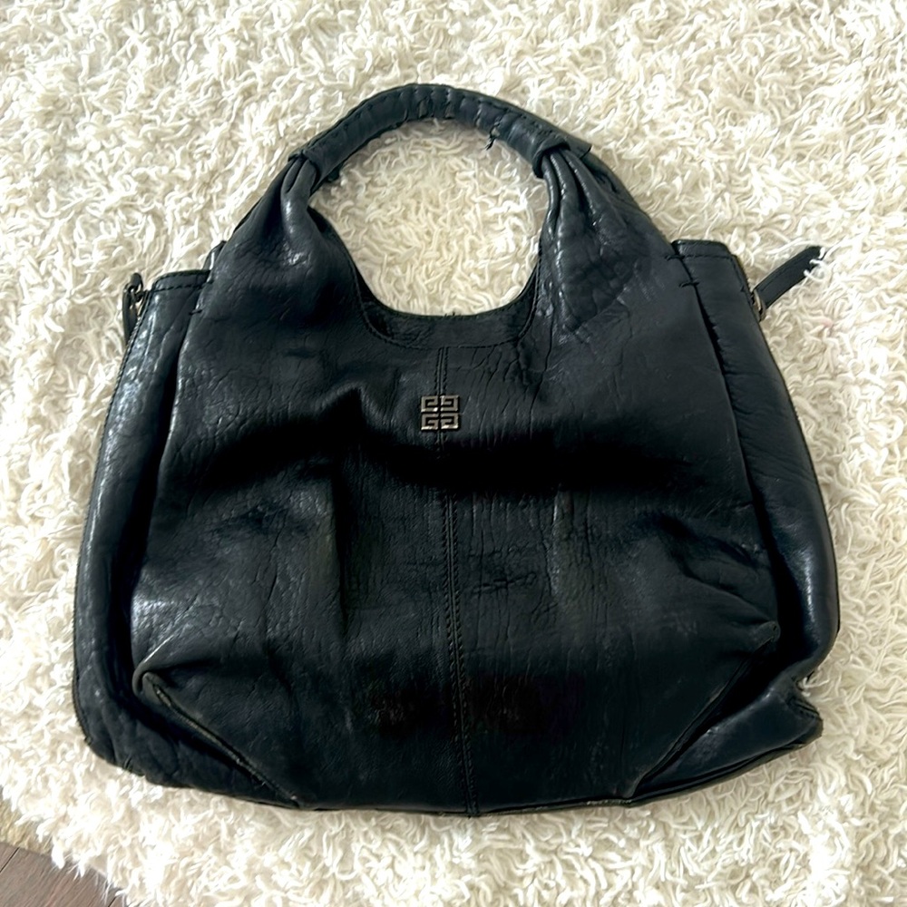 GIVENCHY bag. 💯 Authentic
